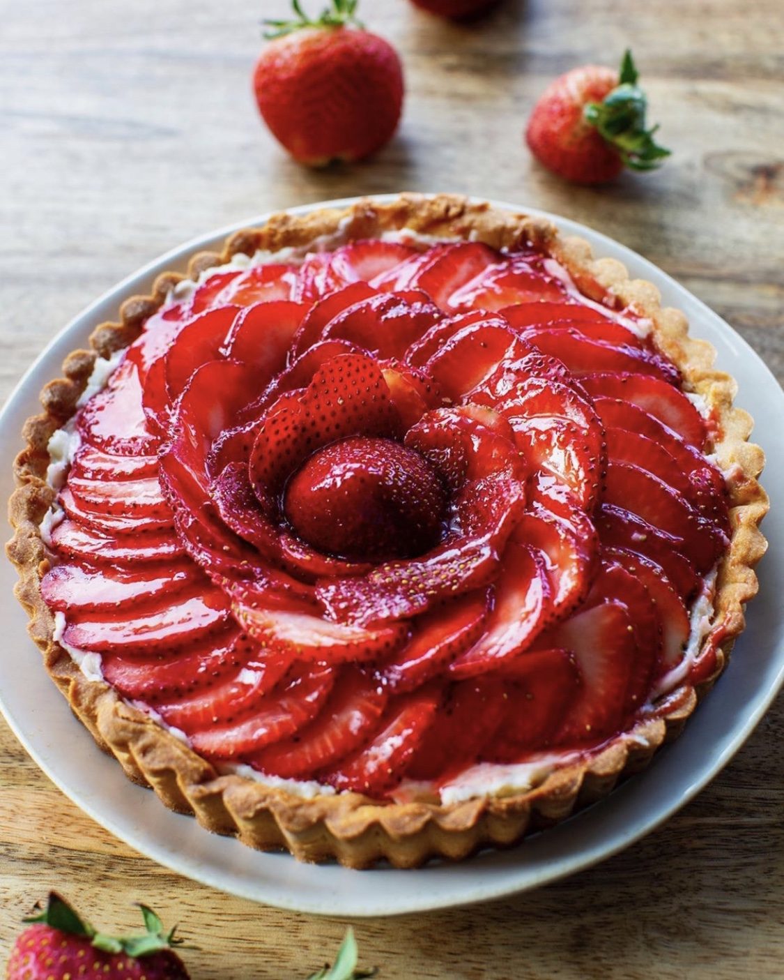 TasteGurus recipe image for Strawberry Mascarpone Tarte